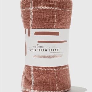 Little Korboose Woven Throw Blanket - Rust